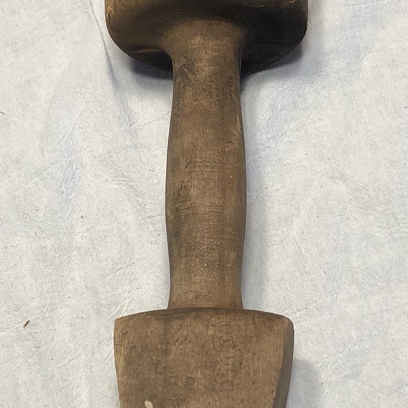 Primitive Wooden Bench Rammer Masher Tool - Picture 2 of 4